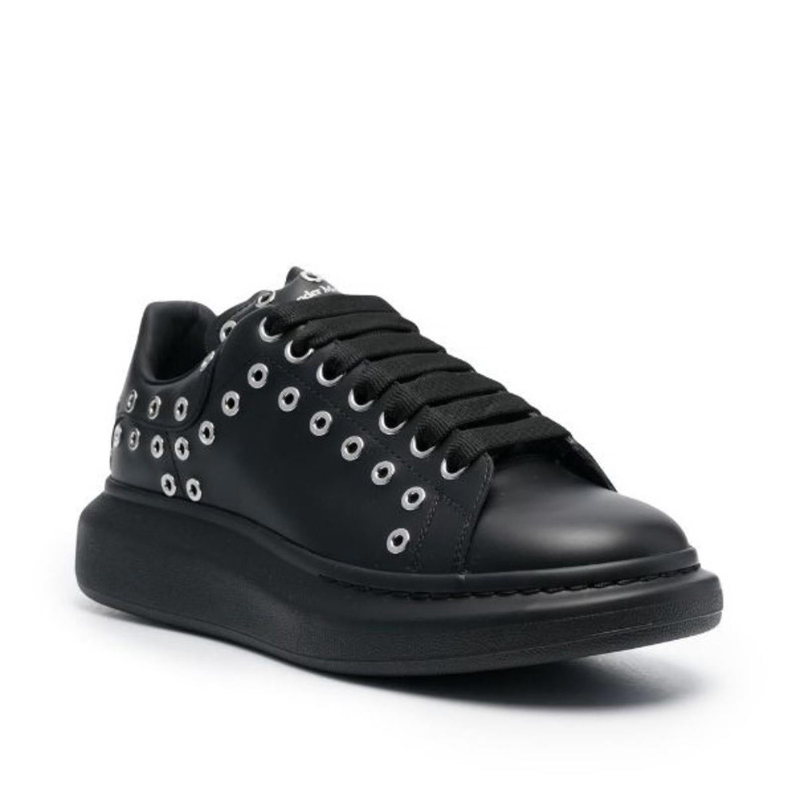 Alexander McQueen Oversized Eyelet Detail Sneakers in Black, Size 42 NEW in Box