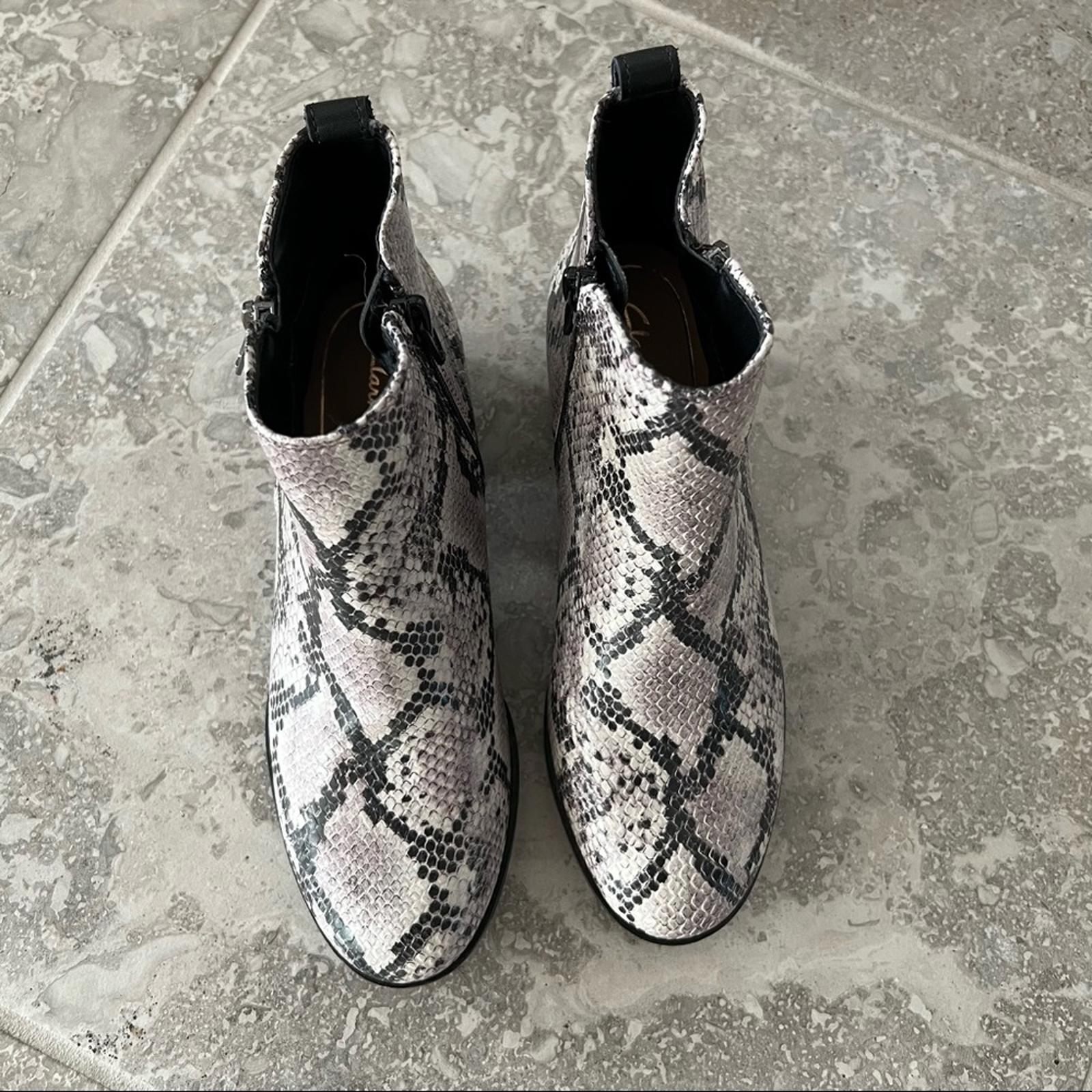 Clarks Mila Sky Grey Snake Leather Ankle Boots, NEW, Size UK 3, US 5½