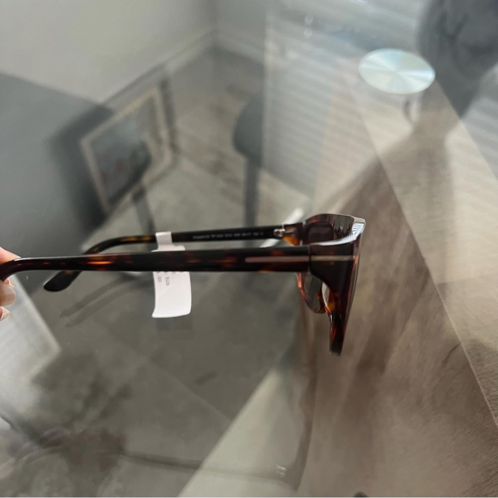New TOM FORD Rectangular Frame Sunglasses in Havana New w/Tag Retail $455