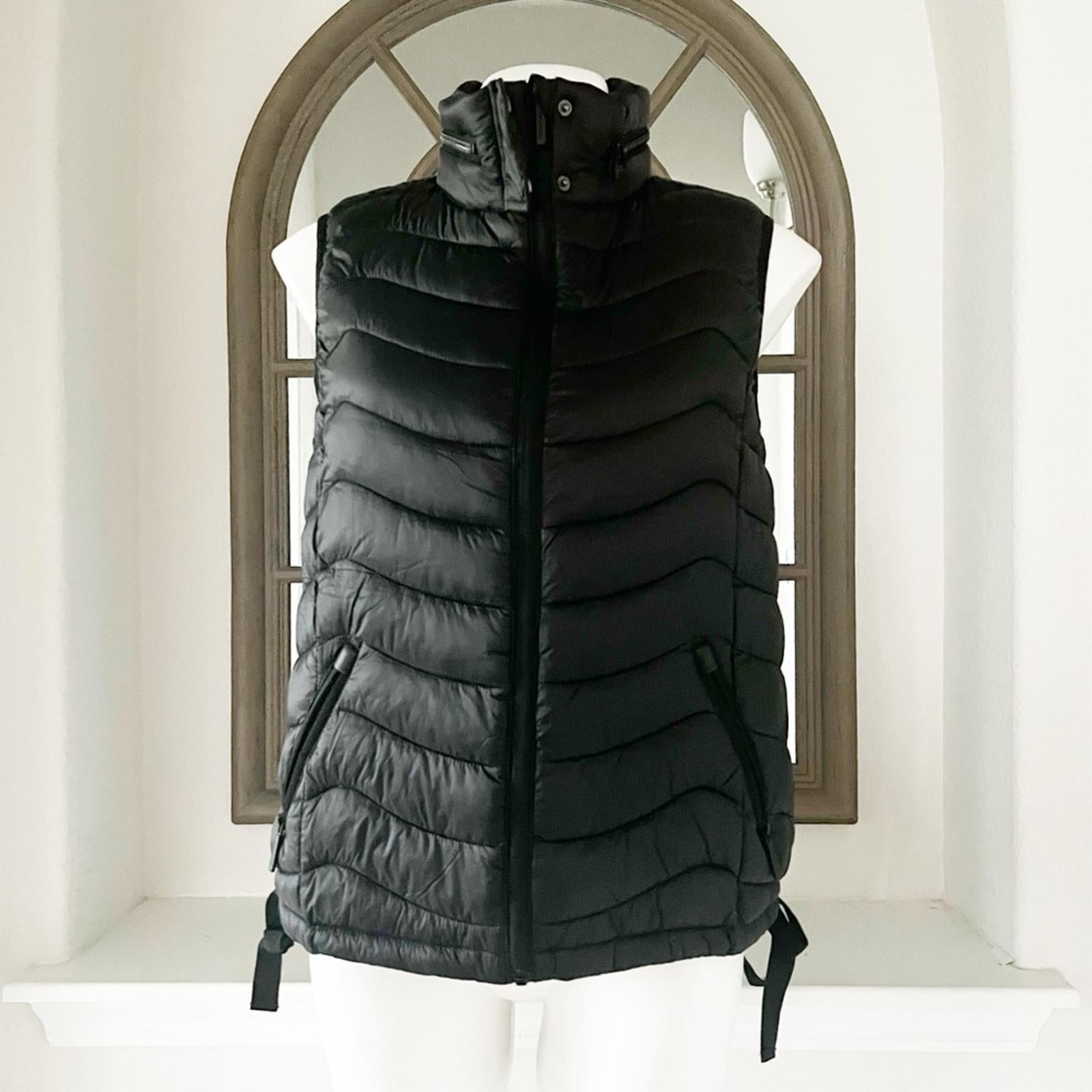 Bernardo Puffer Vest, Black Size S New w/Tag