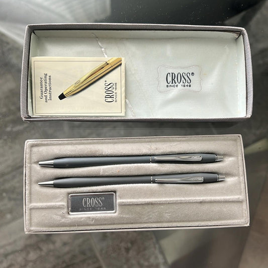 CROSS 1970s Pen and Pencil Set No.2101 in Gray Comes in Original Box - VINTAGE!