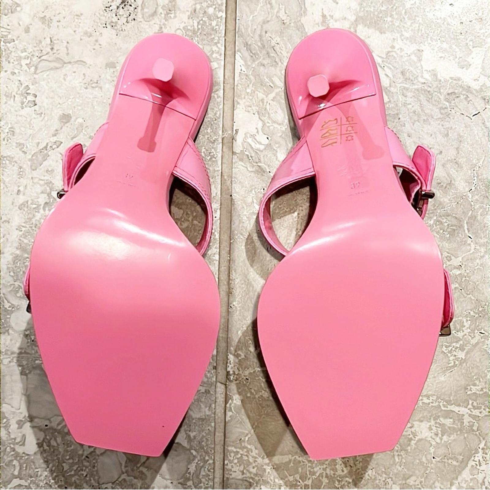 Alexander McQueen Double Buckle Punk Mule in Pink, Size 39 New w/DustBag $1050