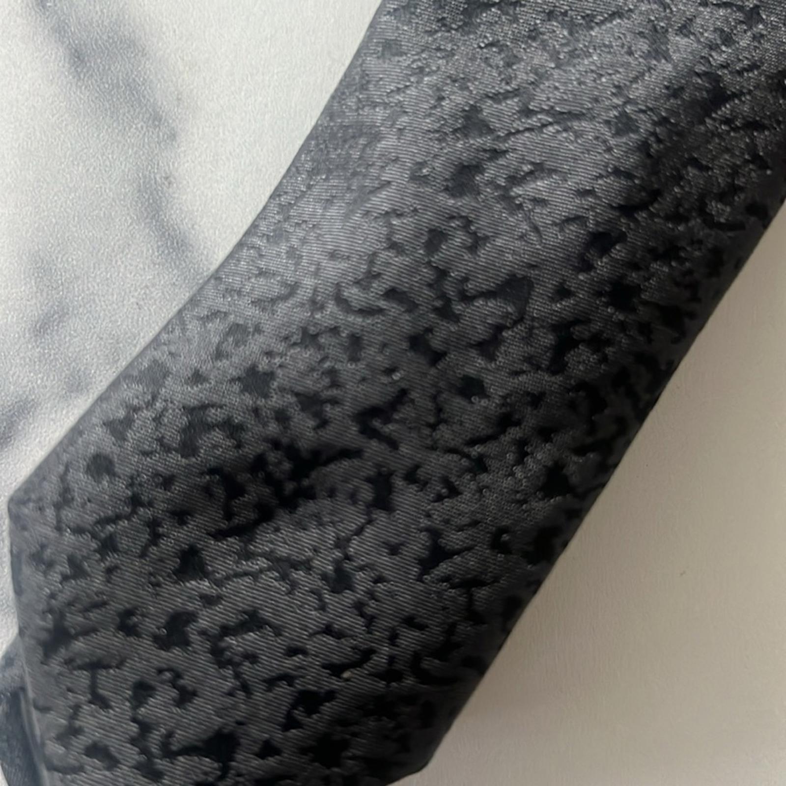 HUGO Men's Silk Jacquard Slim Tie in Dark Grey, One Size, New with Tag