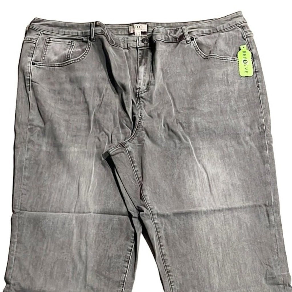 LOGO Grey Smoke Regular Straight-Leg Boyfriend Jeans, Plus Size 28 New w/Tag