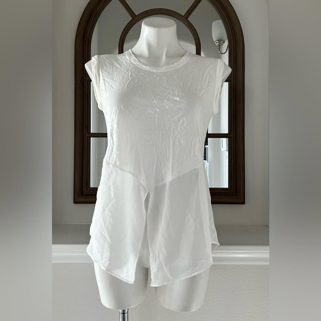 BCBGMaxazria White Casual Top, Size S New with Tag