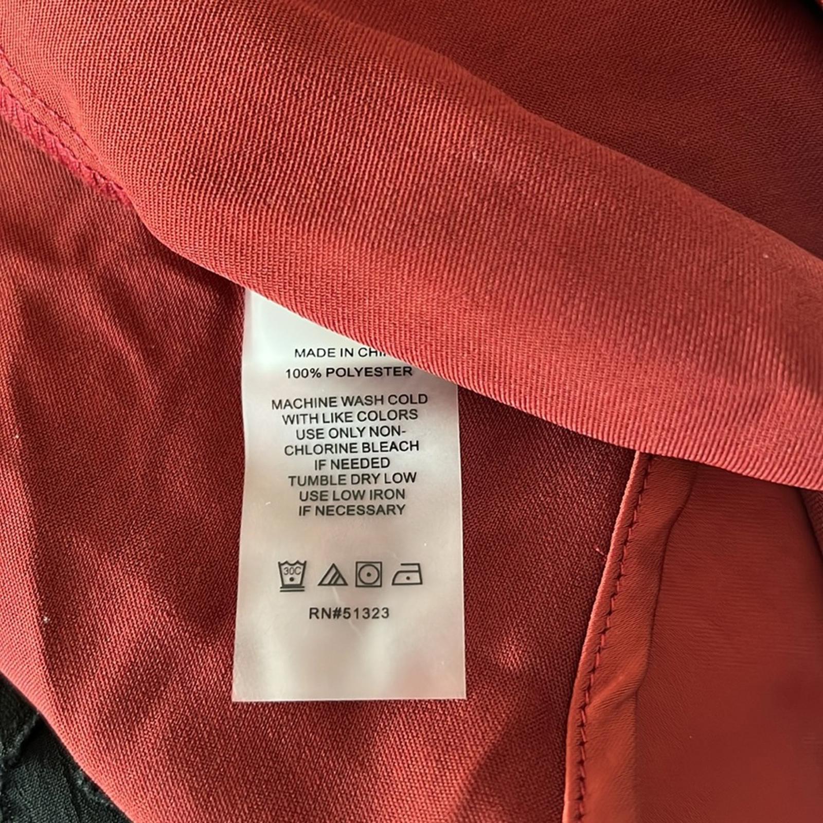 Vince Camuto Notch Collar Satin Vest, Sundown Chili Oil Size XL NEW w/Tag