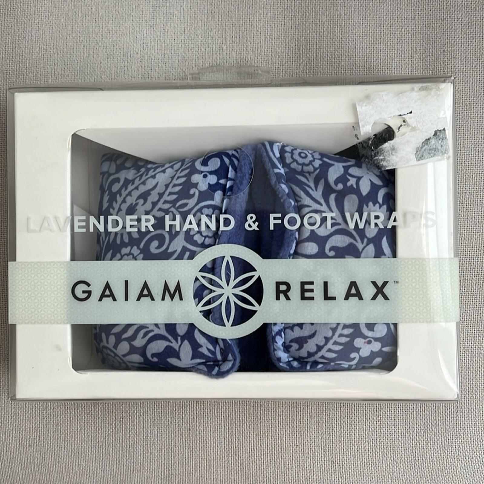 Gaiam Relax Hand/Foot Wrap in Purple New in Box