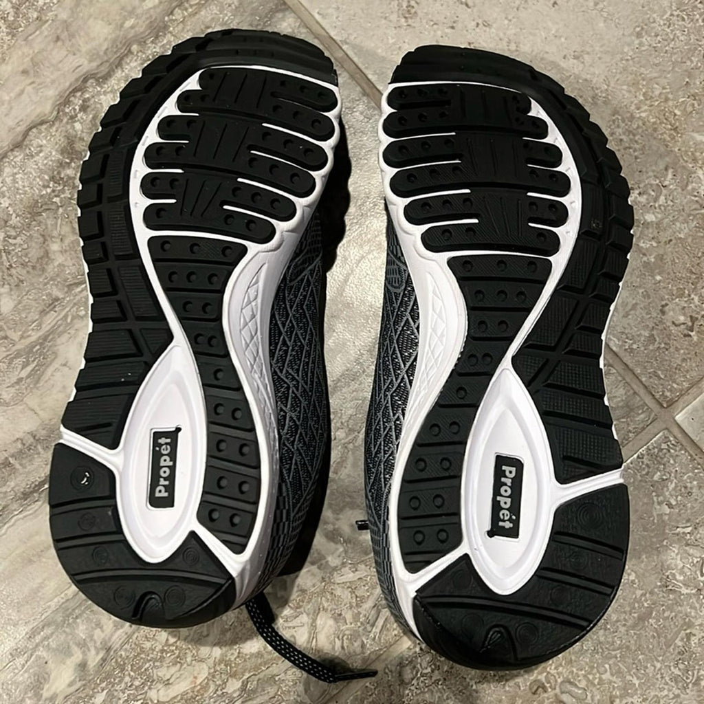 Propet One Walking Shoes Women’s Sneakers Size 13 New in Box