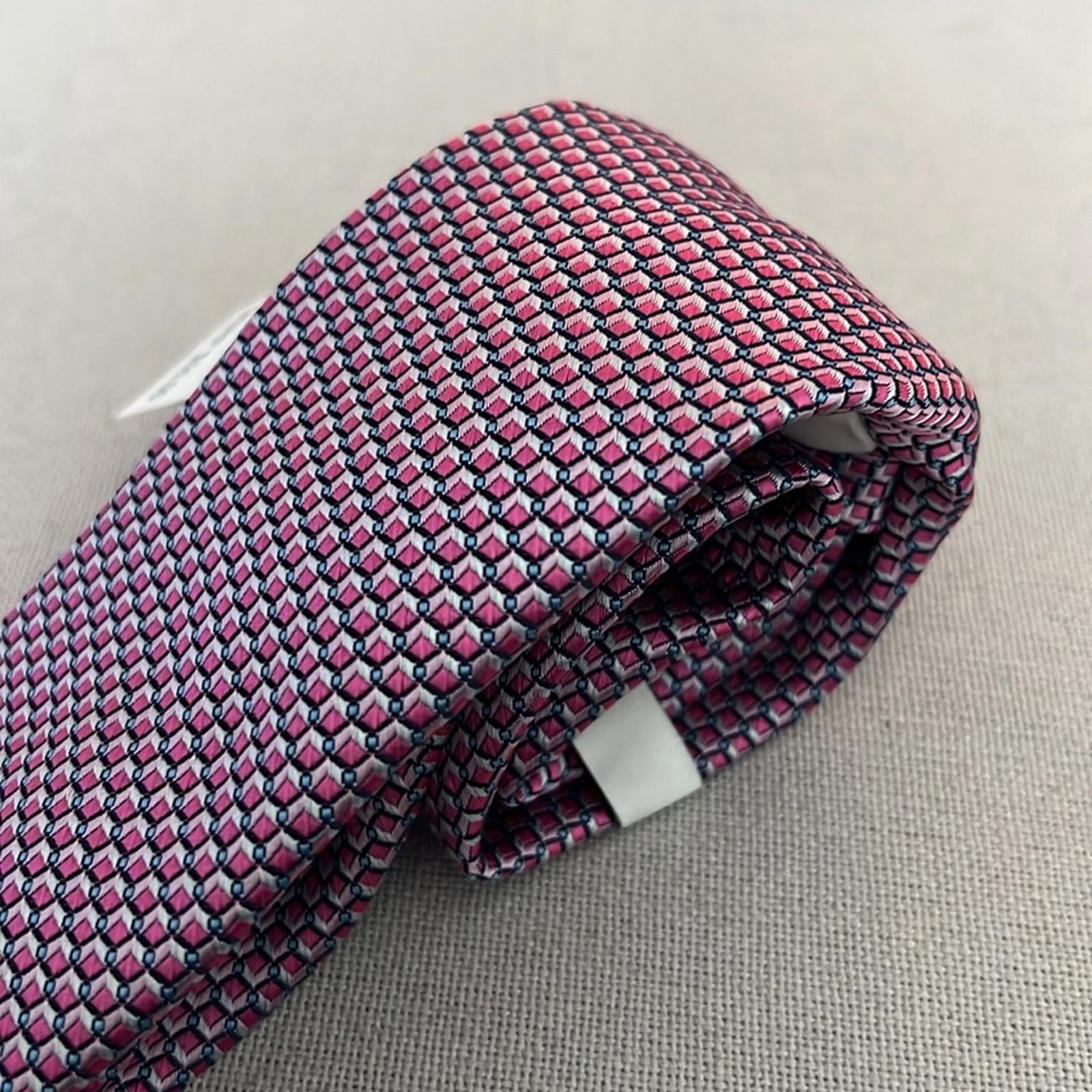 Perry Ellis Portfolio Shane Mini Pink Neck Tie, New w/Tag Retail $55