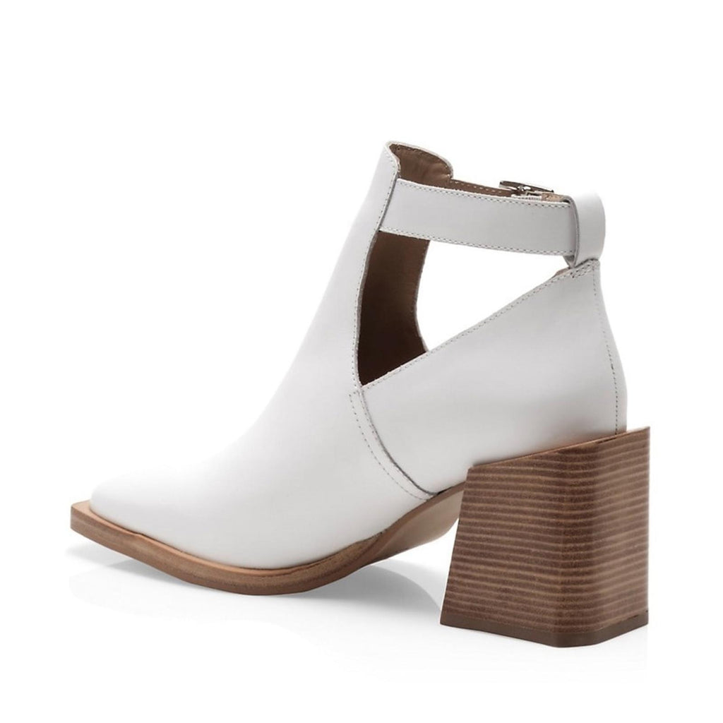 Free People Brady Buckle Booties in White, Size 38.5, New in Box