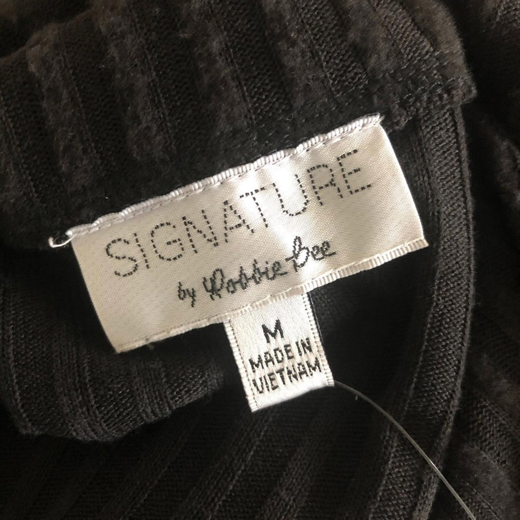 Robbie Bee’s Signature Ribbed Sweater Dress in Black, Size M New w/Tag
