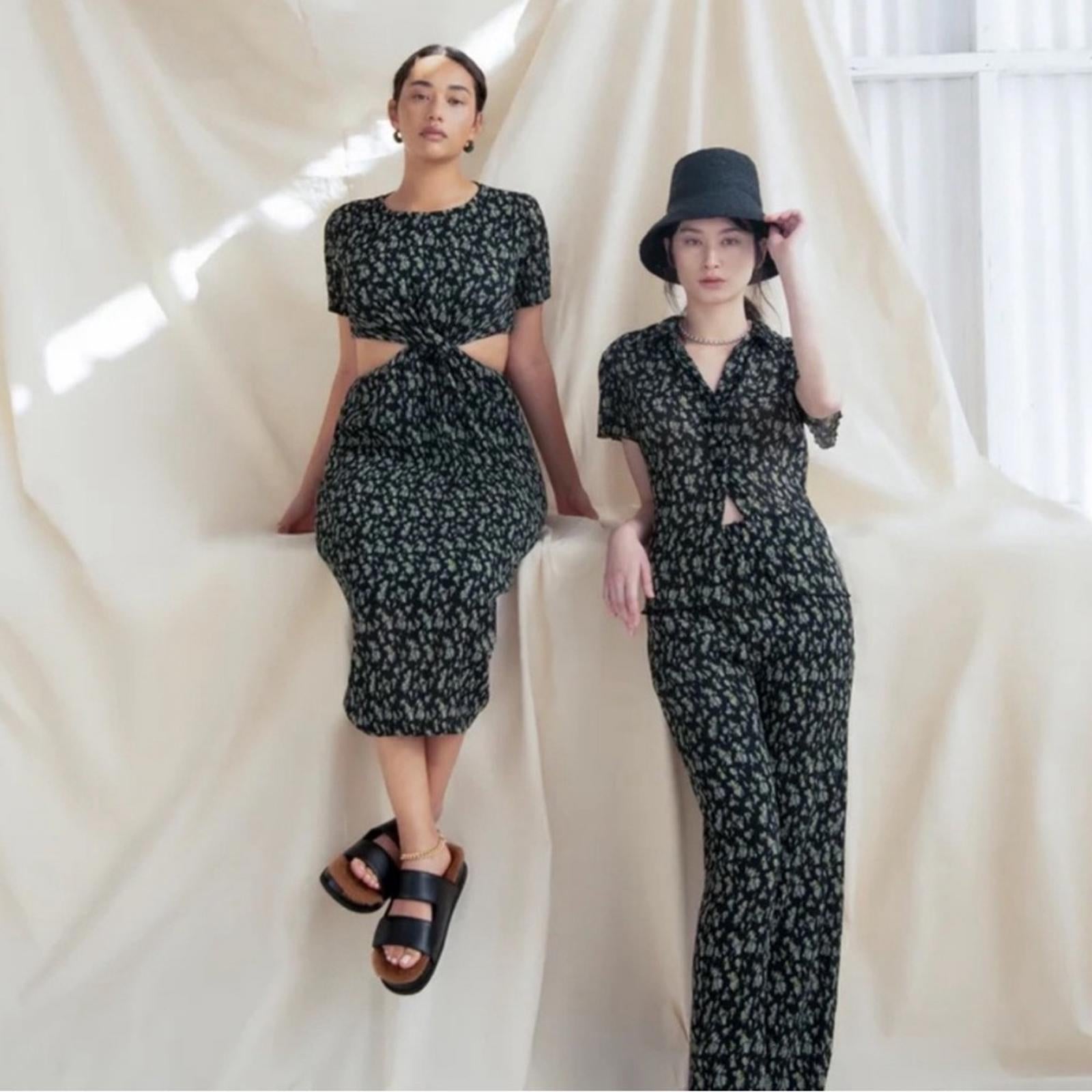WhoWhatWear Drew Plissé Cutout Twist Midi Dress, Disty Floral Size XS NWT $178
