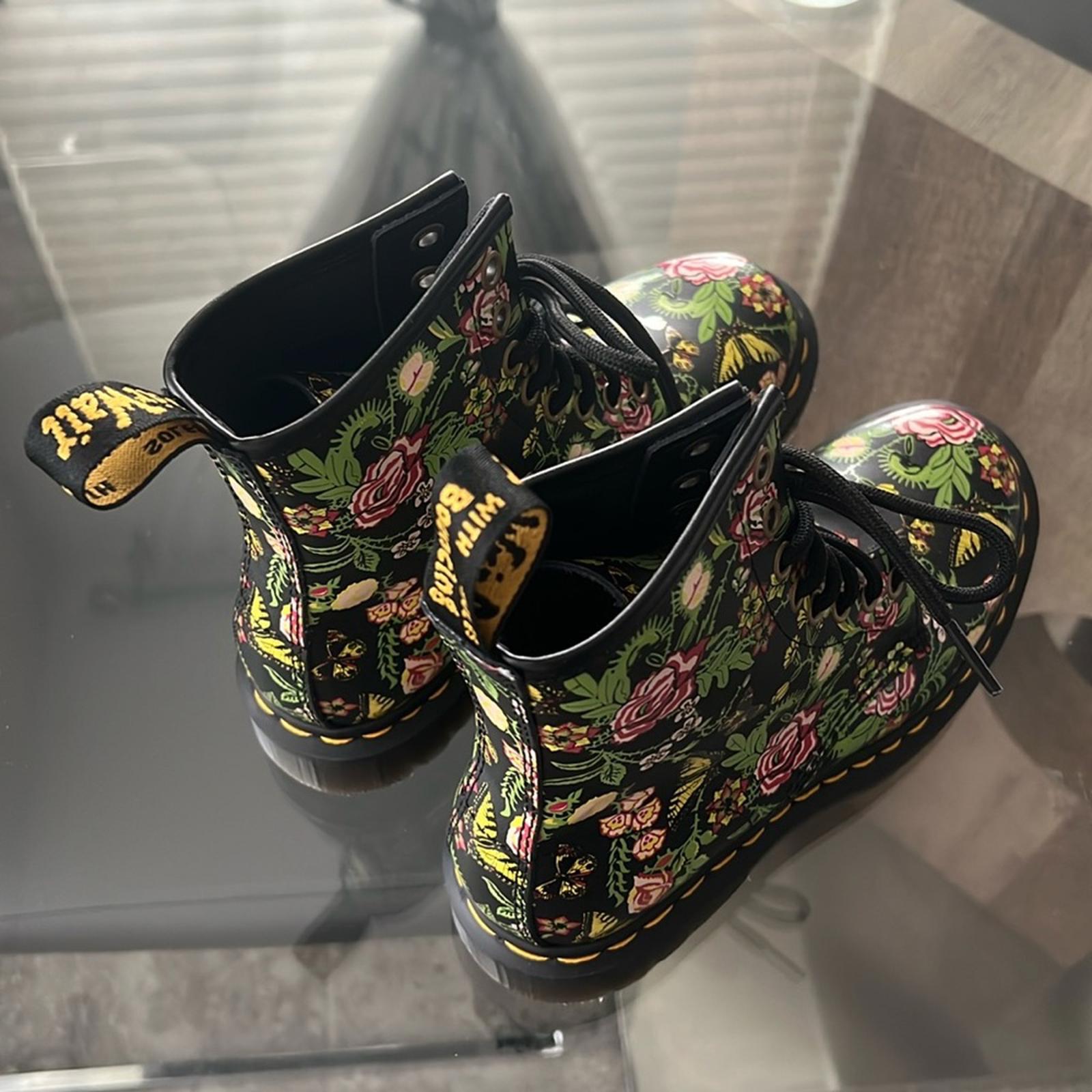 Dr Martens 1460 Floral Bloom Leather Lace-Up Boots, NEW, Size US 5 | EU 36