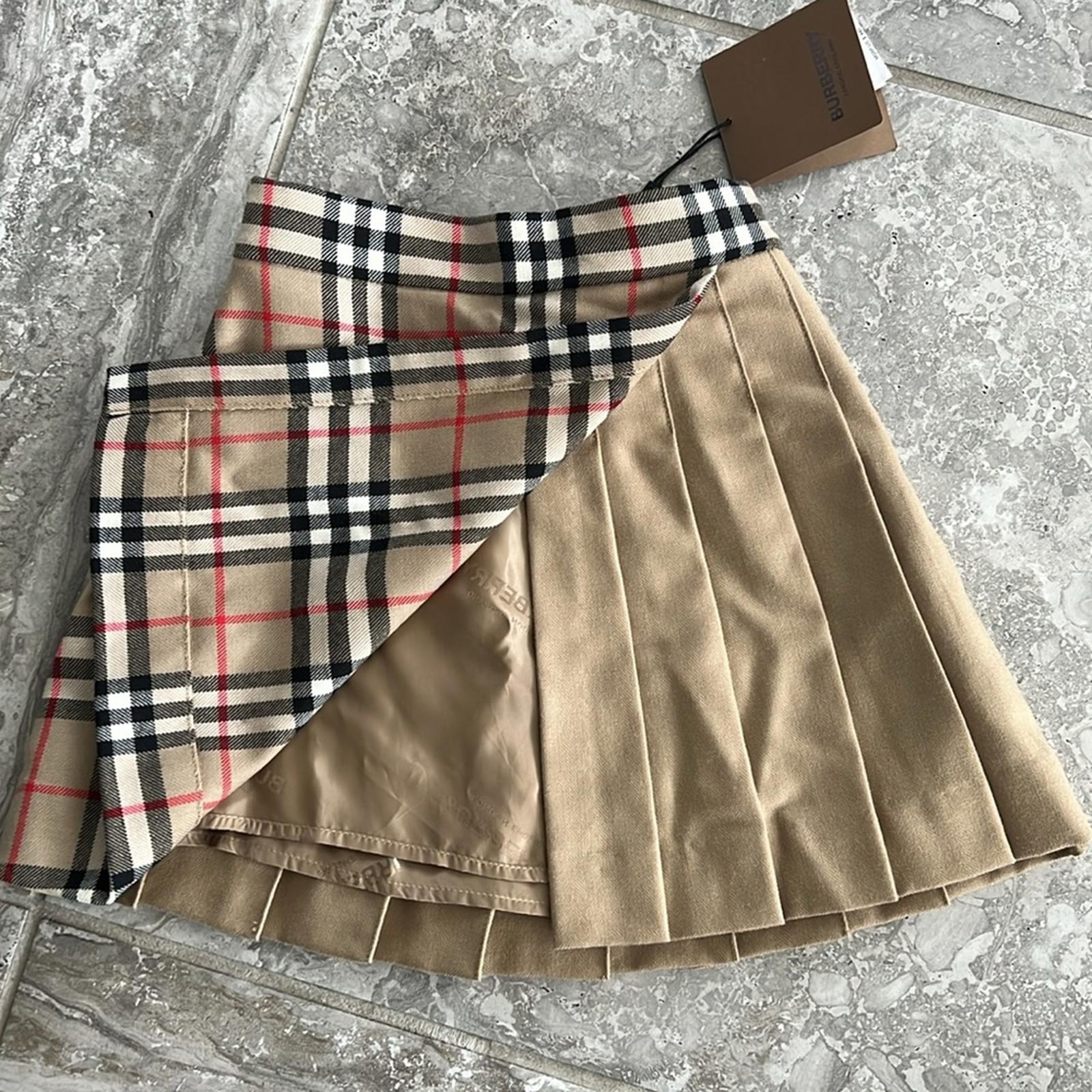 Burberry Lana Vintage Check Combo Wool Pleated Skirt, Girl's Size 3Y New w/Tag