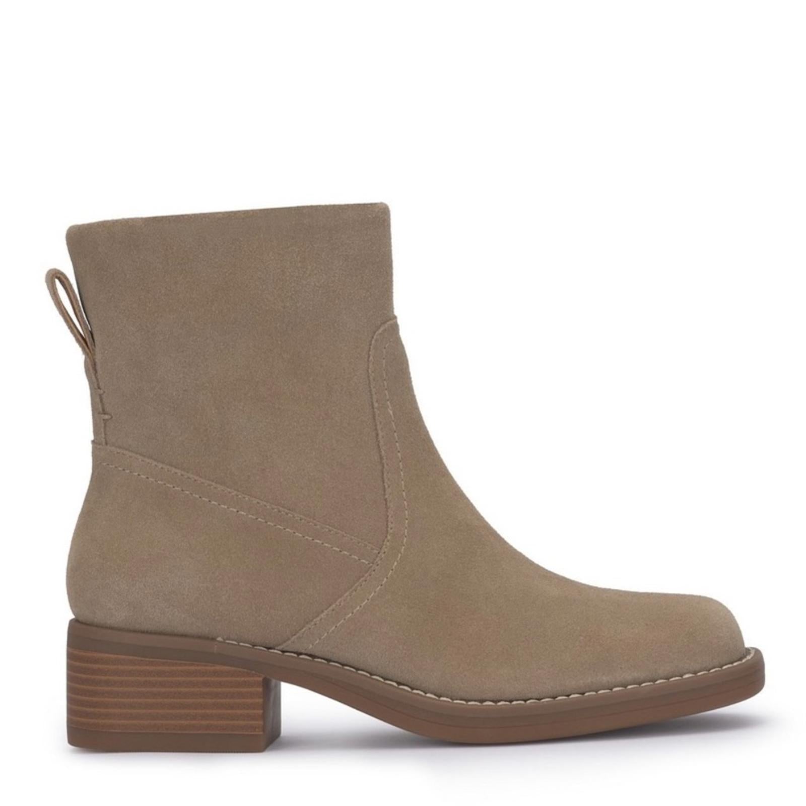 Lucky Brand Kazey Leather Stacked Heel Ankle Boots, NWT, Size 6.5