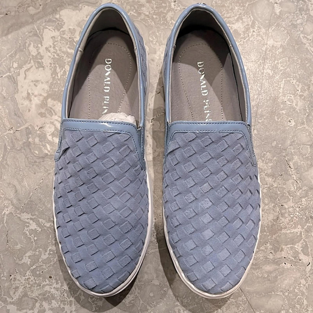 Donald Pliner Rally Woven Slip-On Sneakers in Denim Calf Suede Size 5.5 NWT
